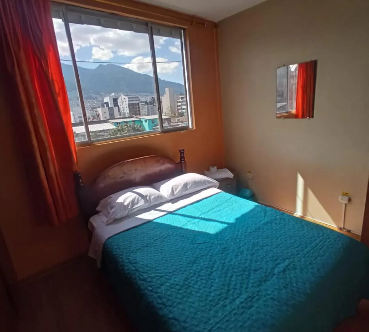 Guest house Hostal Home 3 Quito