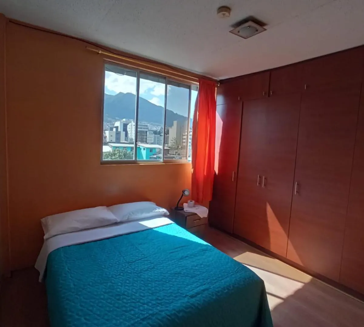Hostal Home 3 Quito Guest house
